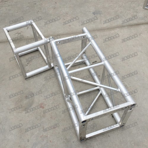 400*400目字方通反頭